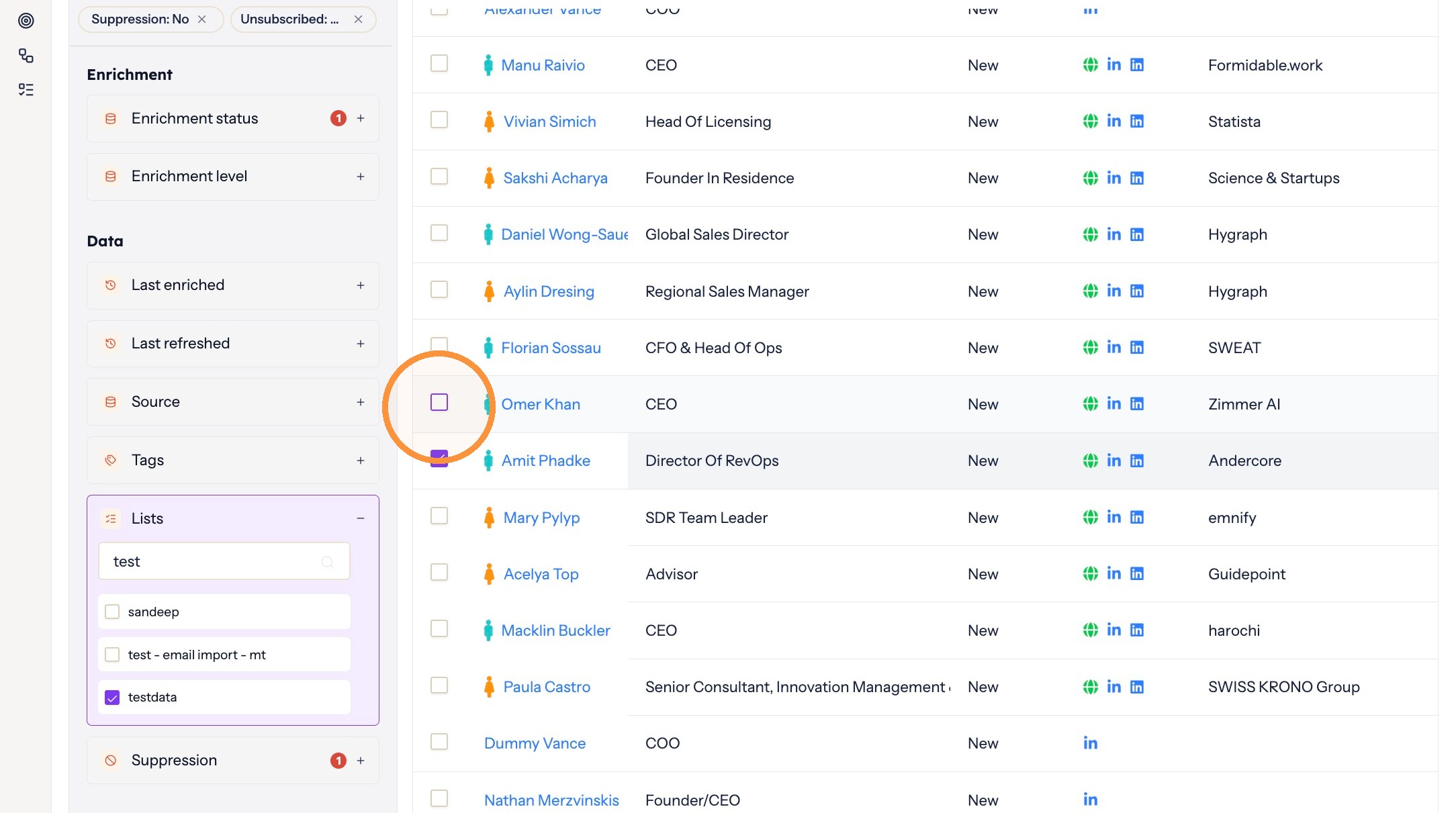 Selecting the contacts to move