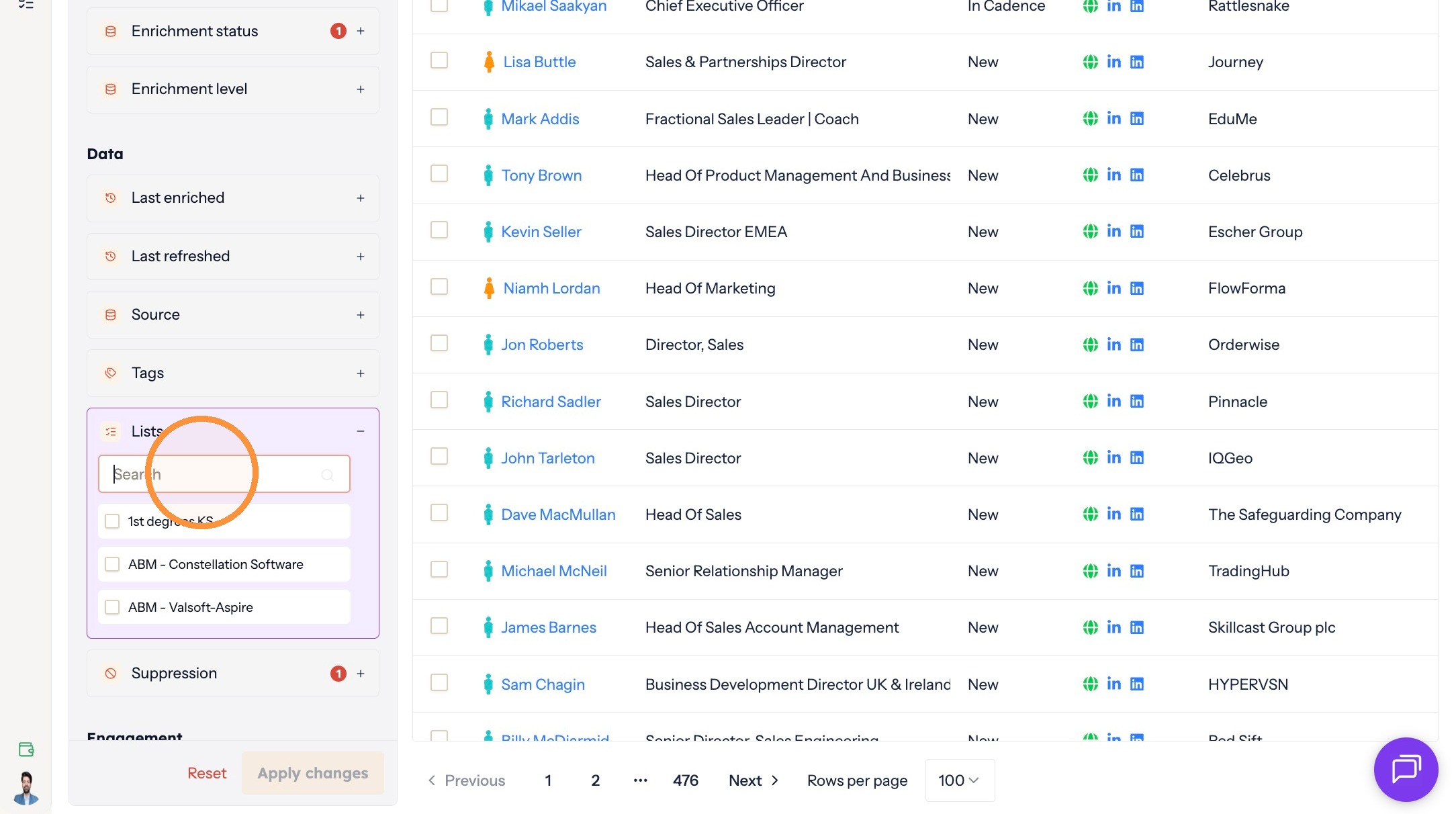 Applying filters to narrow the contact list